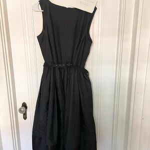 Isaac Mizrahi Black Sleeveless Belted Midi Dress